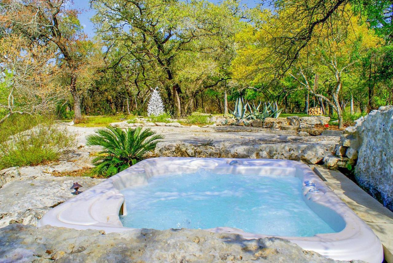 Creekside Falls Wimberley Extérieur photo
